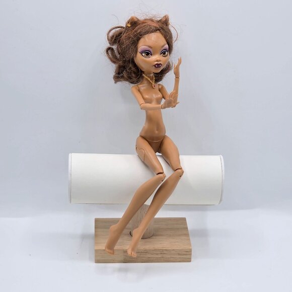 Monster High Ghouls Alive Clawdeen Wolf Doll 2012 Mattel - Picture 1 of 8